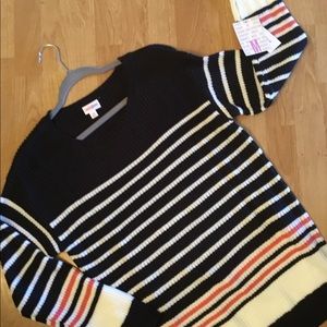Lularoe Mariah Sweater !!